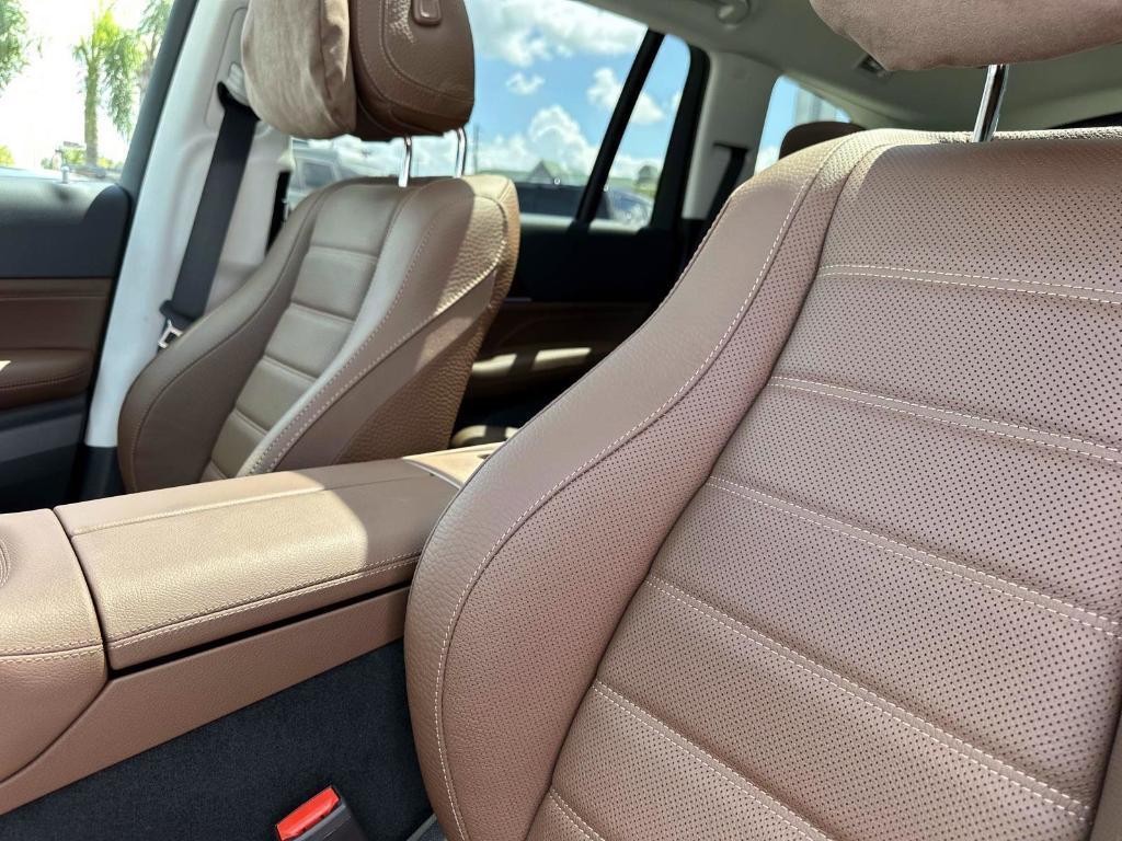 new 2026 Mercedes-Benz GLS 450 car, priced at $103,575