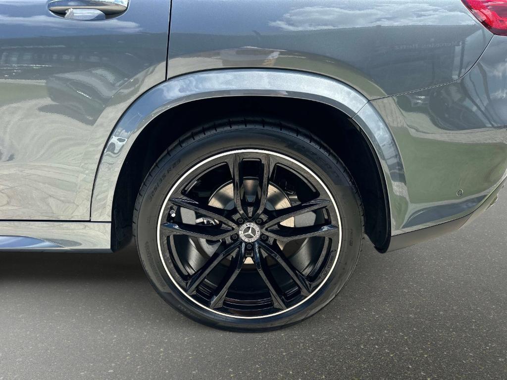 new 2026 Mercedes-Benz GLS 450 car, priced at $103,575