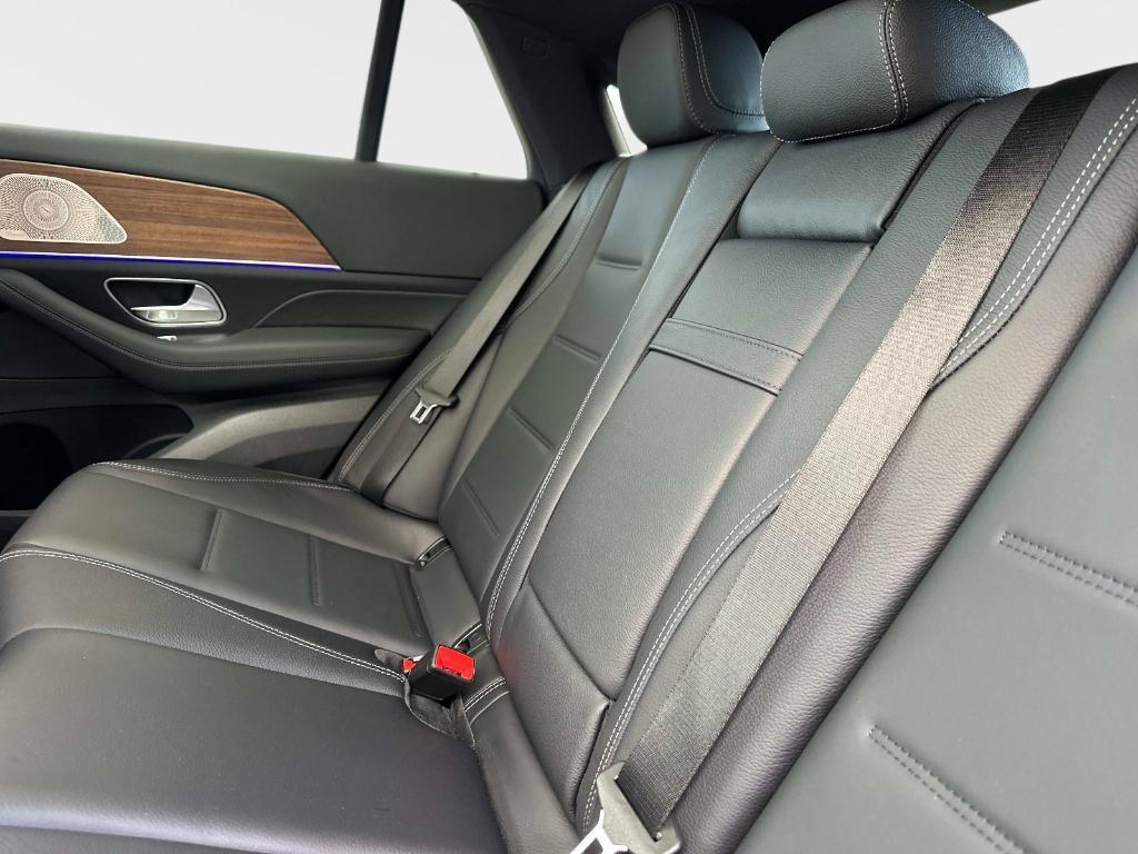 new 2026 Mercedes-Benz GLE 450 car, priced at $87,363