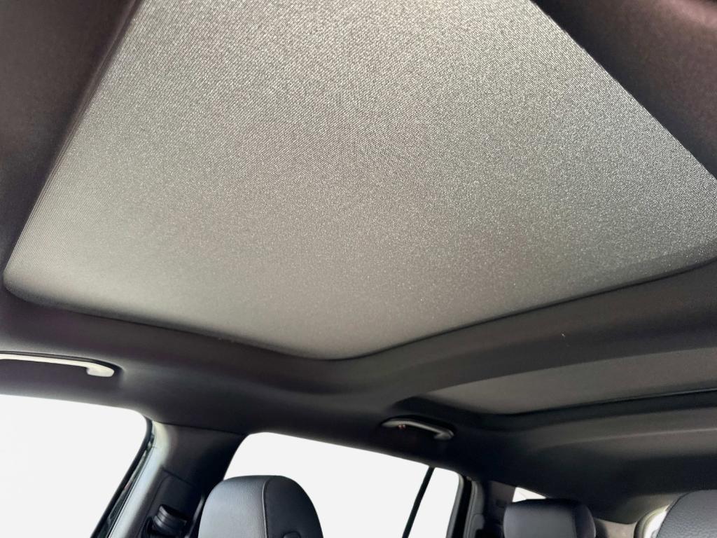 new 2025 Mercedes-Benz GLB 250 car, priced at $49,135