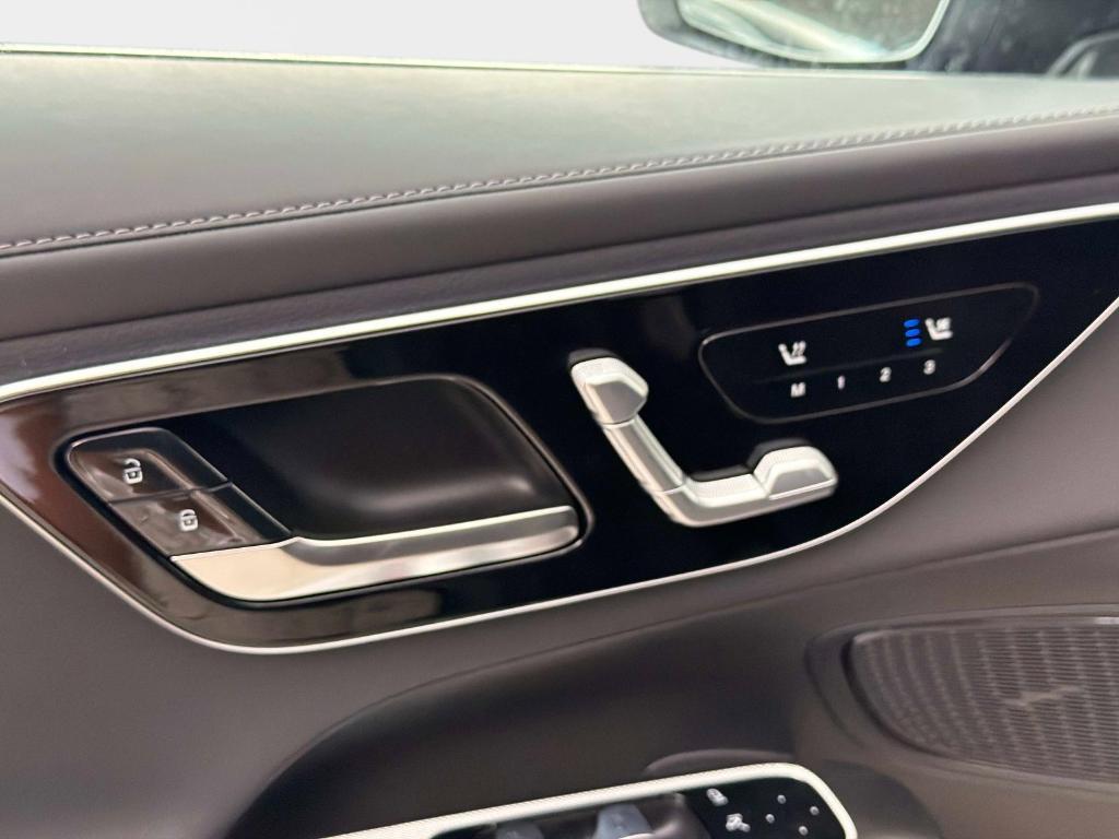 new 2026 Mercedes-Benz GLC 300 car, priced at $60,243