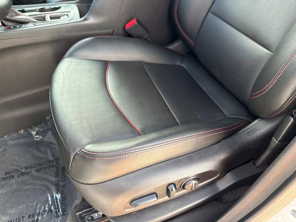 used 2024 Chevrolet Equinox car, priced at $28,990