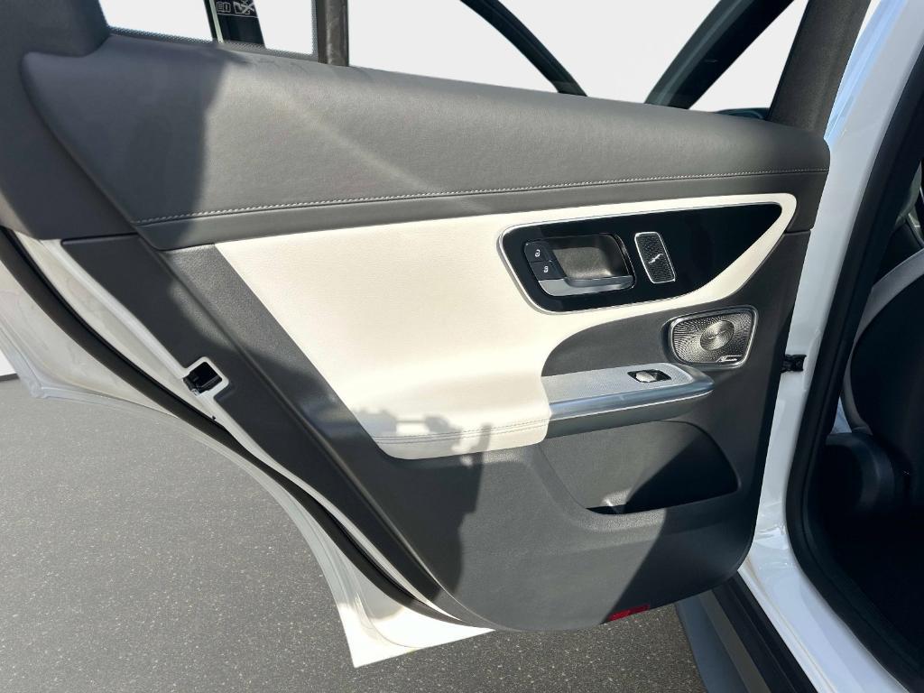 new 2026 Mercedes-Benz GLC 300 car, priced at $59,900