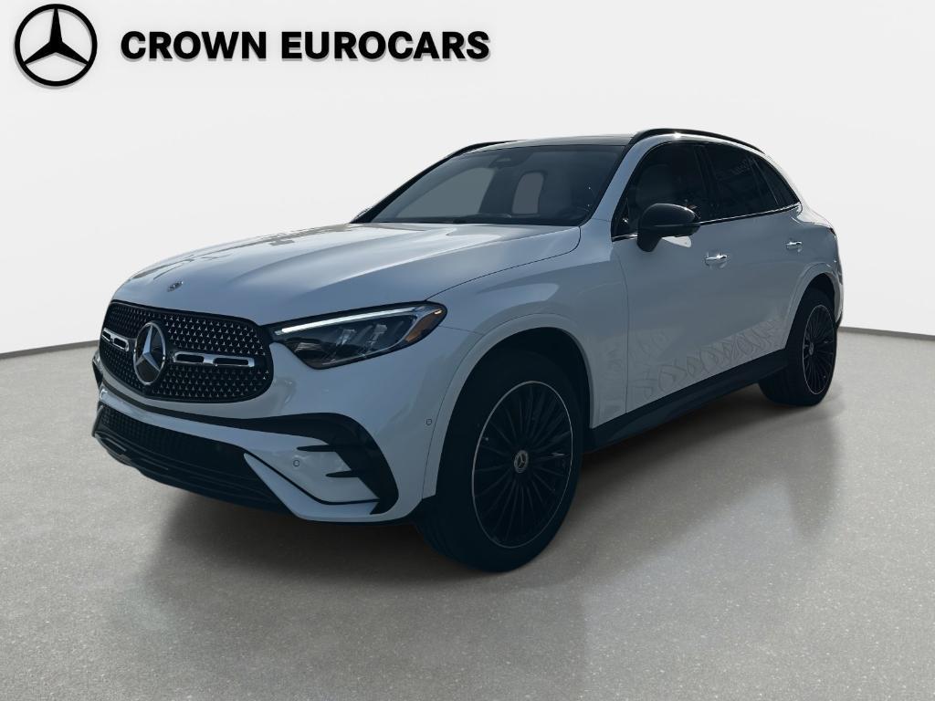 new 2026 Mercedes-Benz GLC 300 car, priced at $59,900