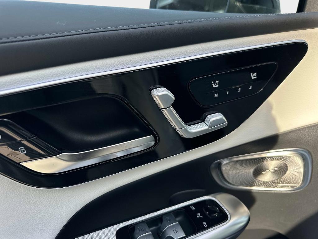 new 2026 Mercedes-Benz GLC 300 car, priced at $59,900