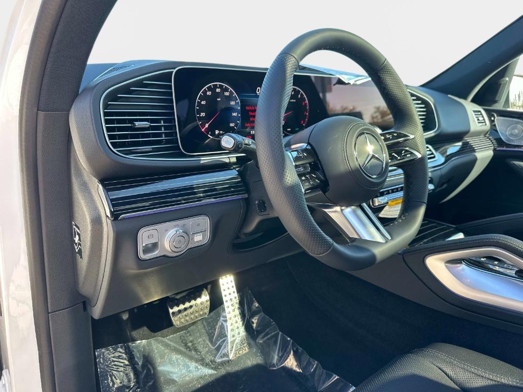 new 2026 Mercedes-Benz GLE 450 car, priced at $83,385