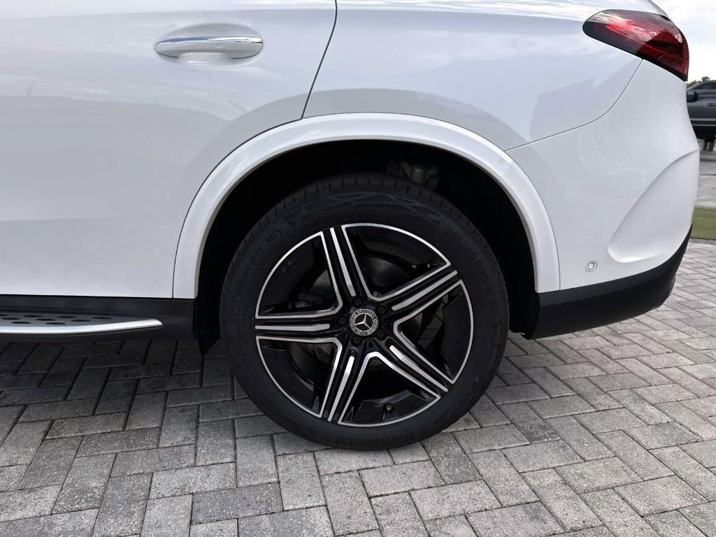used 2023 Mercedes-Benz GLC 300 car, priced at $39,894