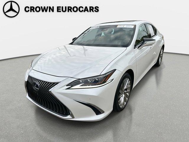 used 2019 Lexus ES 300h car, priced at $29,985