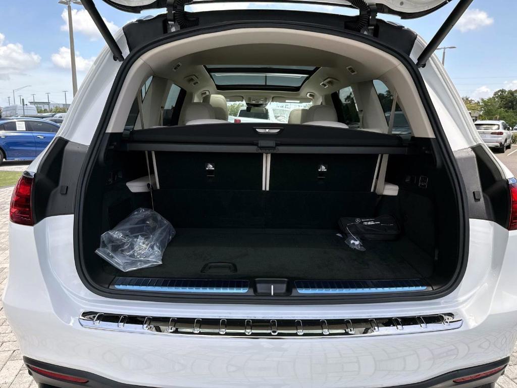 new 2026 Mercedes-Benz GLS 450 car, priced at $102,663