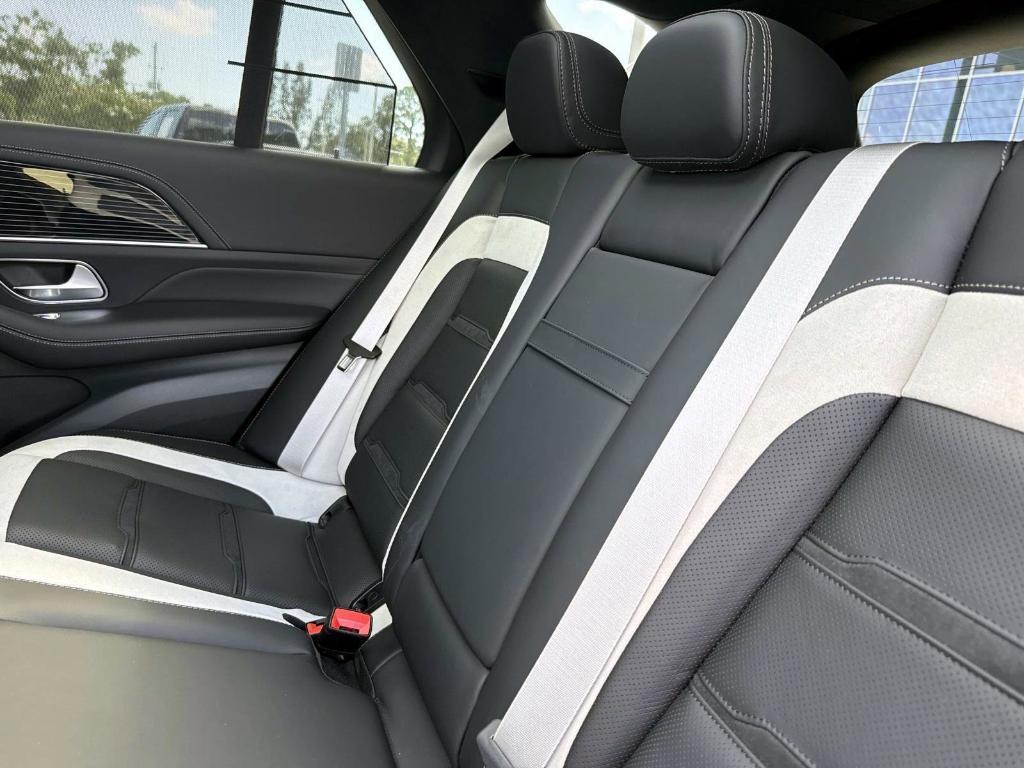 new 2026 Mercedes-Benz AMG GLE 63 car, priced at $149,178