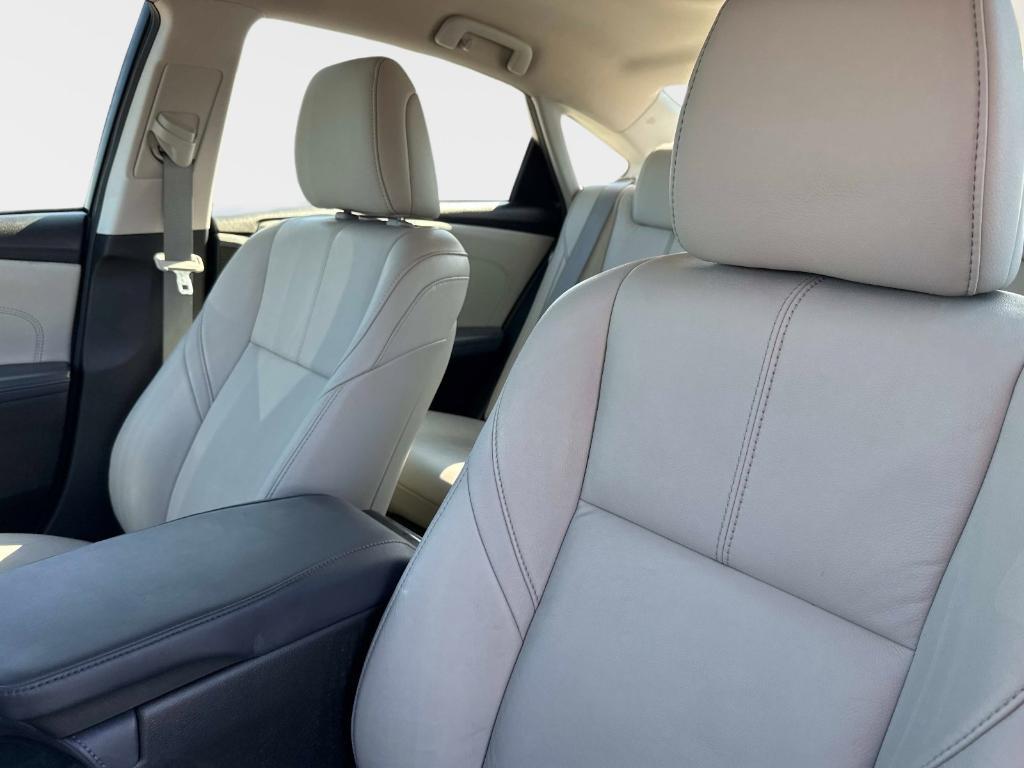 used 2014 Toyota Avalon car, priced at $14,590