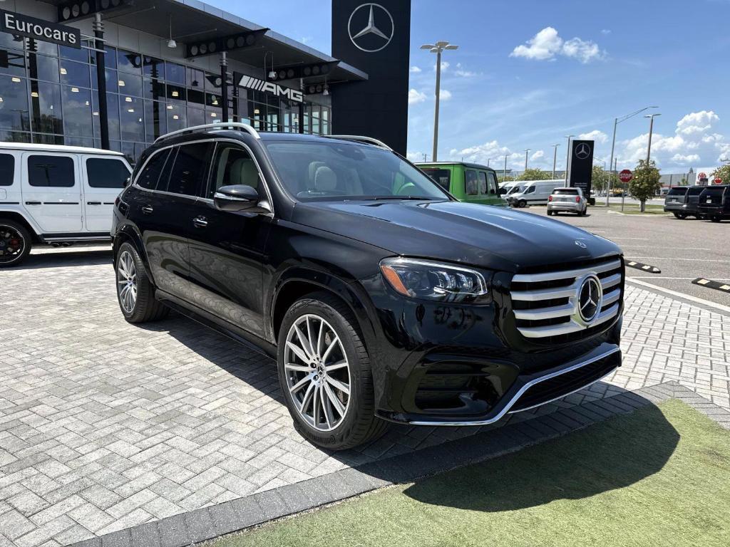 new 2026 Mercedes-Benz GLS 450 car, priced at $107,118