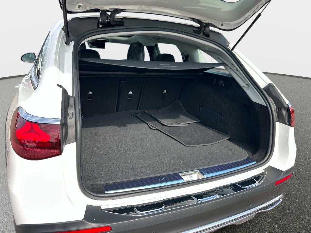 used 2025 Mercedes-Benz E-Class car