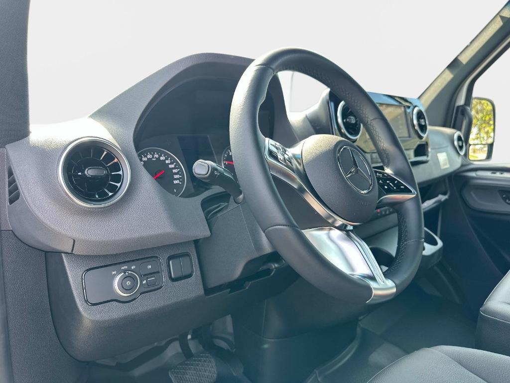 used 2025 Mercedes-Benz Sprinter 3500 car