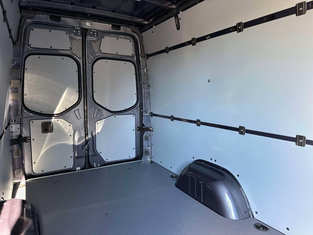 new 2026 Mercedes-Benz Sprinter 2500 car, priced at $72,614