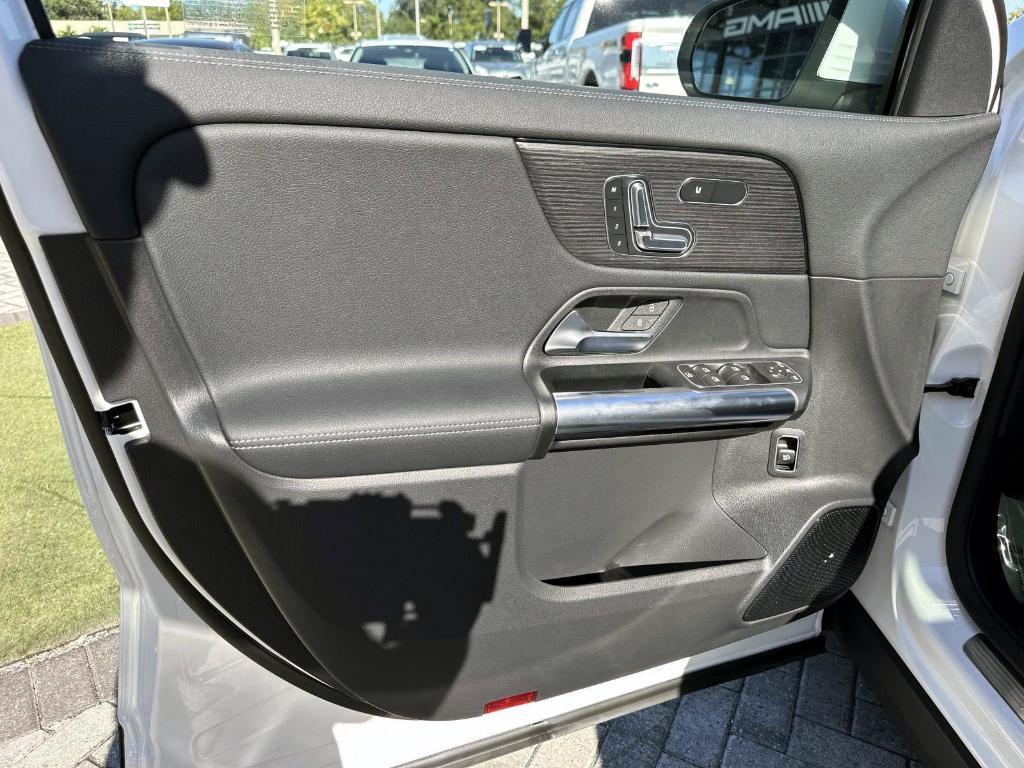 new 2026 Mercedes-Benz GLA 250 car, priced at $45,295