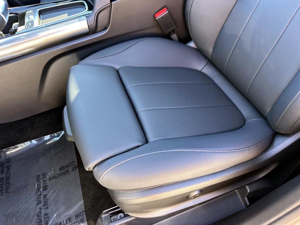 new 2026 Mercedes-Benz GLA 250 car, priced at $45,295