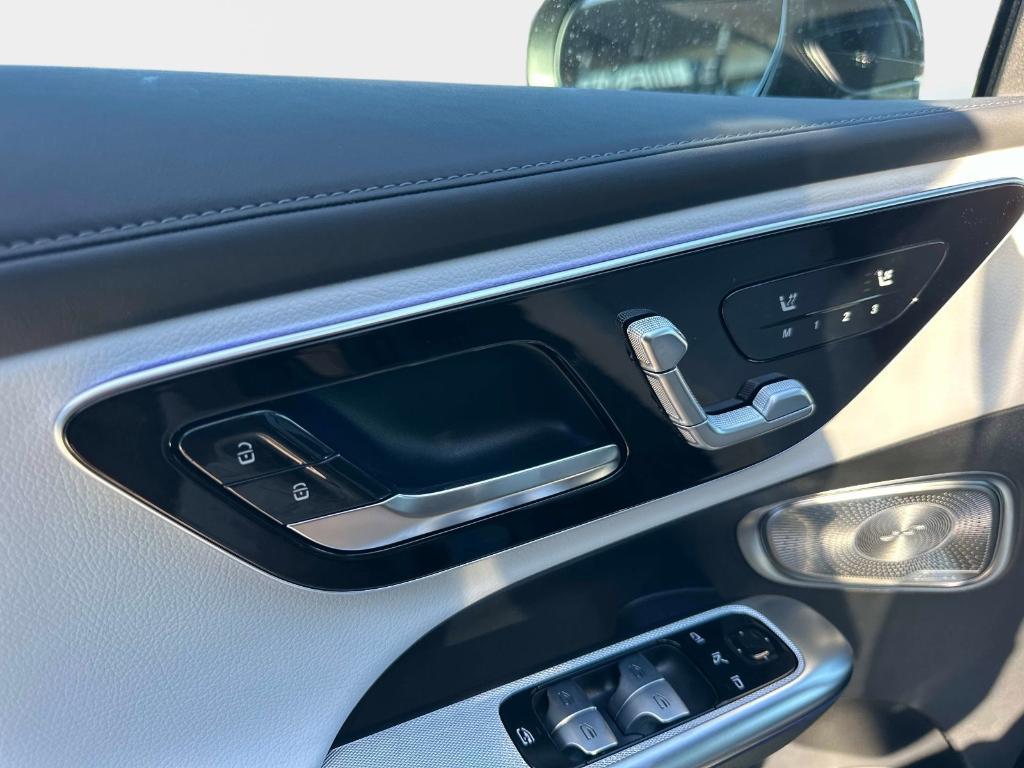 new 2026 Mercedes-Benz GLC 300 car, priced at $60,235