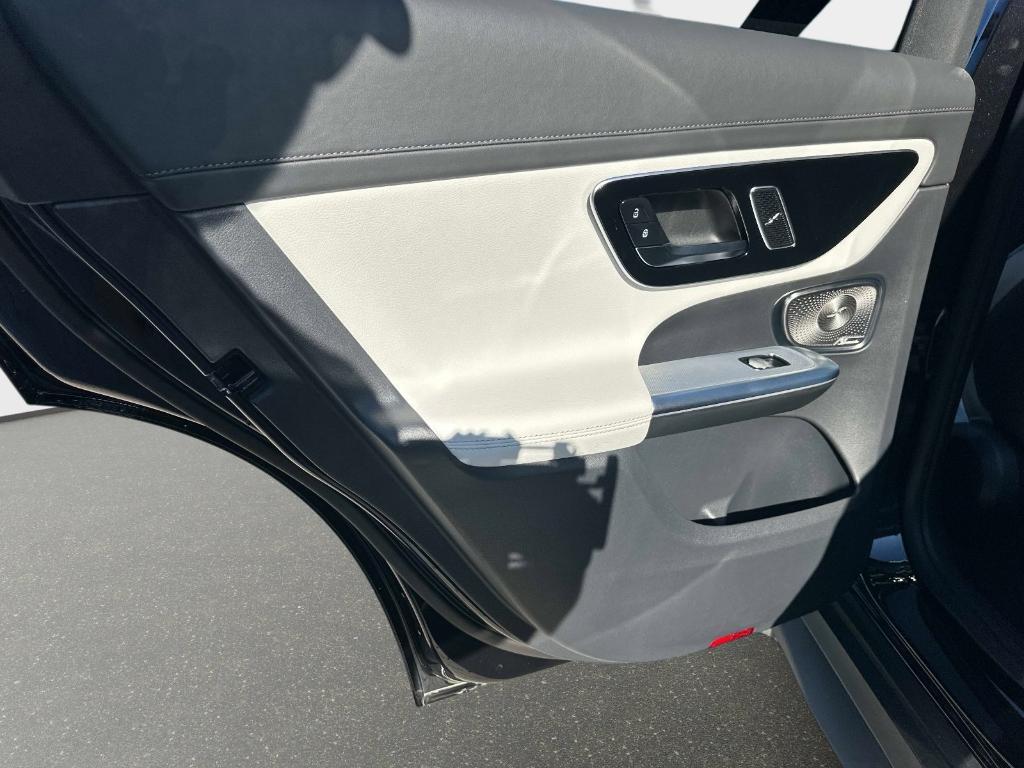 new 2026 Mercedes-Benz GLC 300 car, priced at $60,235