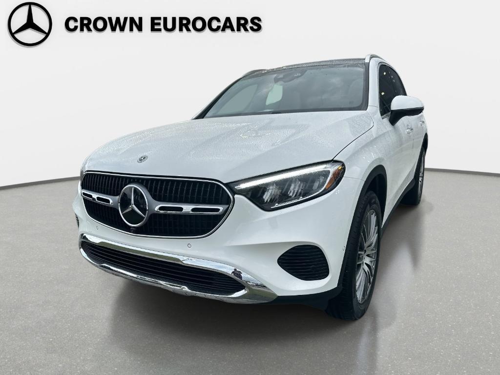 new 2026 Mercedes-Benz GLC 300 car, priced at $57,085