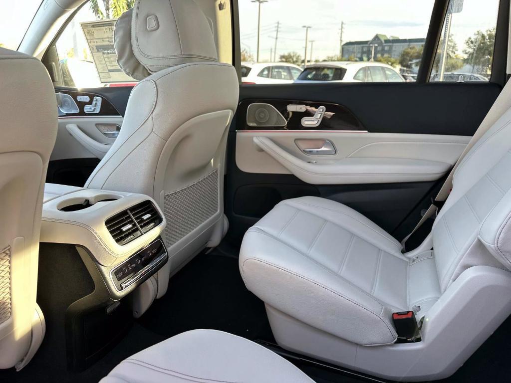 new 2026 Mercedes-Benz GLS 450 car, priced at $99,075