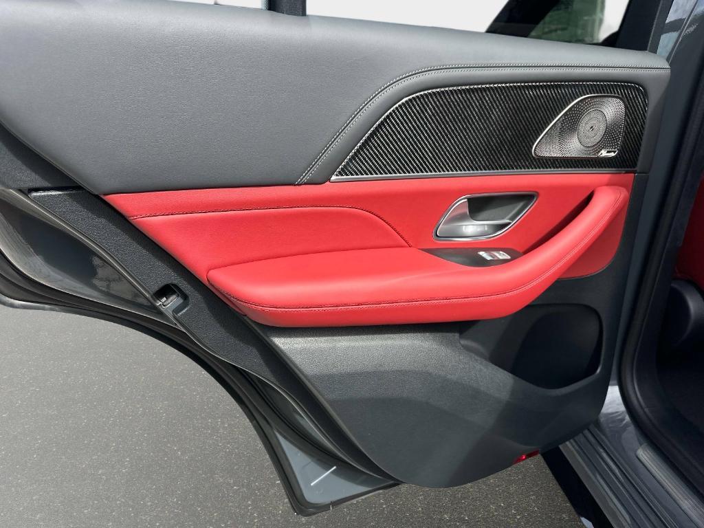 new 2026 Mercedes-Benz AMG GLE 63 car, priced at $157,760