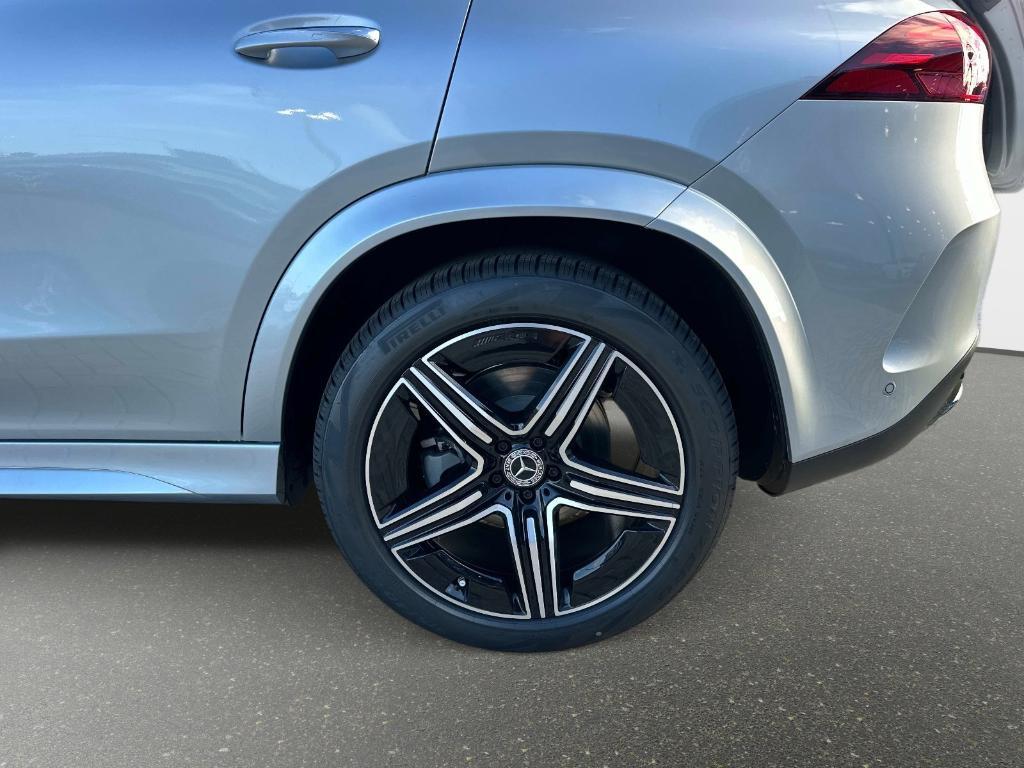 new 2026 Mercedes-Benz GLE 450 car, priced at $86,655