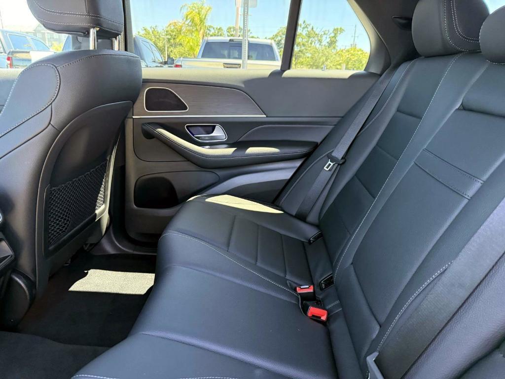 used 2025 Mercedes-Benz GLE 350 car, priced at $59,990