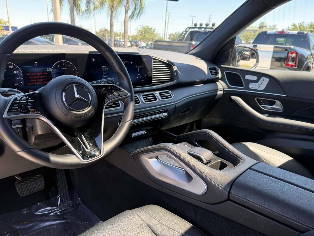 used 2025 Mercedes-Benz GLE 350 car, priced at $59,990