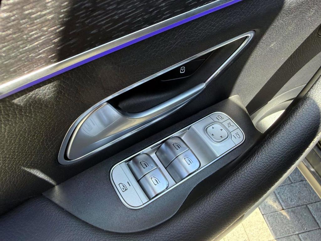 used 2025 Mercedes-Benz GLE 350 car, priced at $59,990