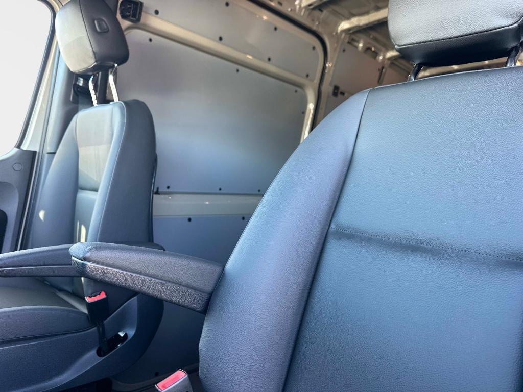 new 2026 Mercedes-Benz Sprinter 2500 car, priced at $74,735