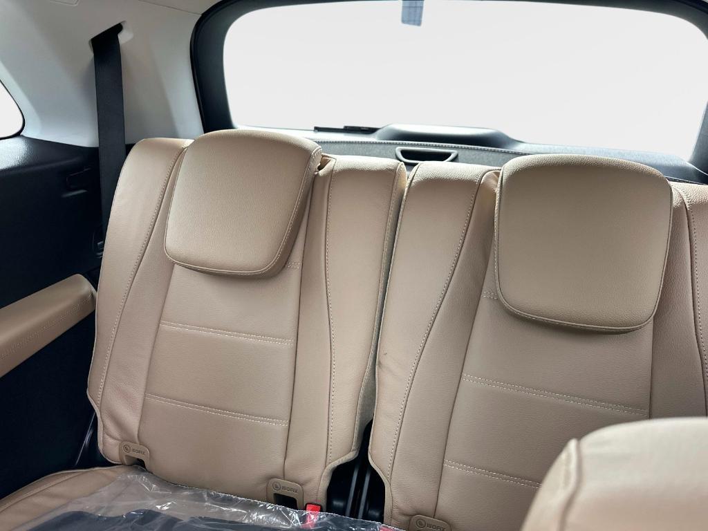 new 2026 Mercedes-Benz GLS 450 car, priced at $102,075