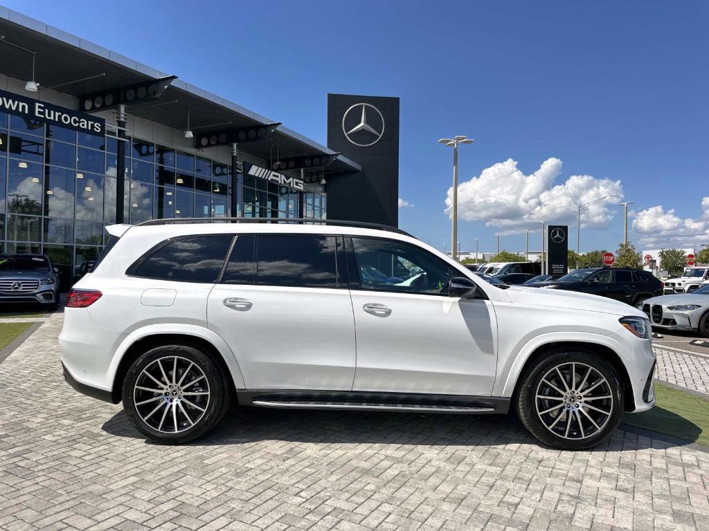 new 2026 Mercedes-Benz GLS 580 car, priced at $139,550