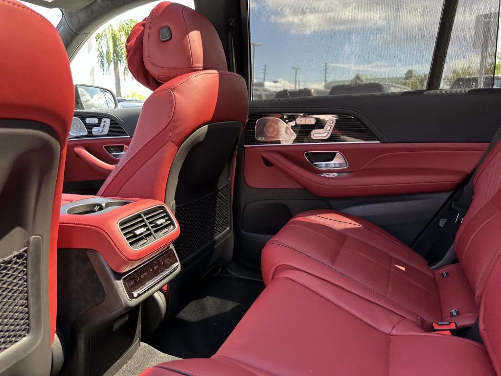 new 2026 Mercedes-Benz GLS 580 car, priced at $139,550