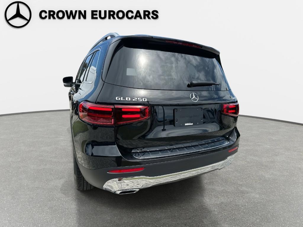 new 2025 Mercedes-Benz GLB 250 car, priced at $49,135