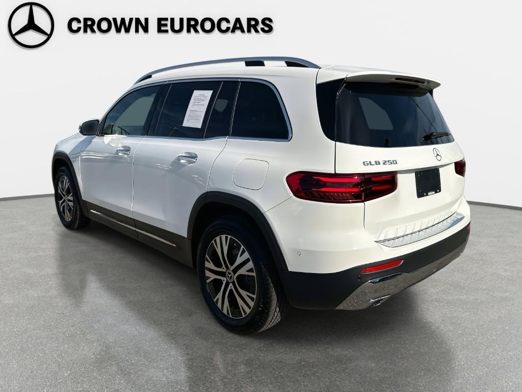 used 2025 Mercedes-Benz GLB 250 car
