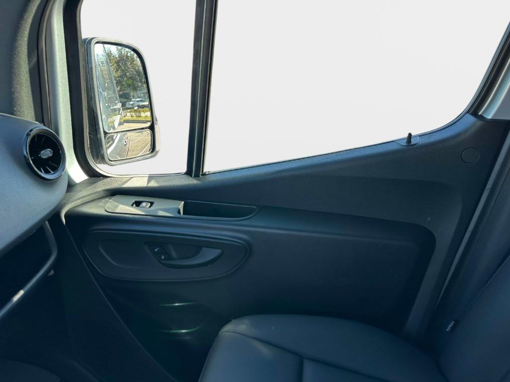 used 2025 Mercedes-Benz Sprinter 2500 car