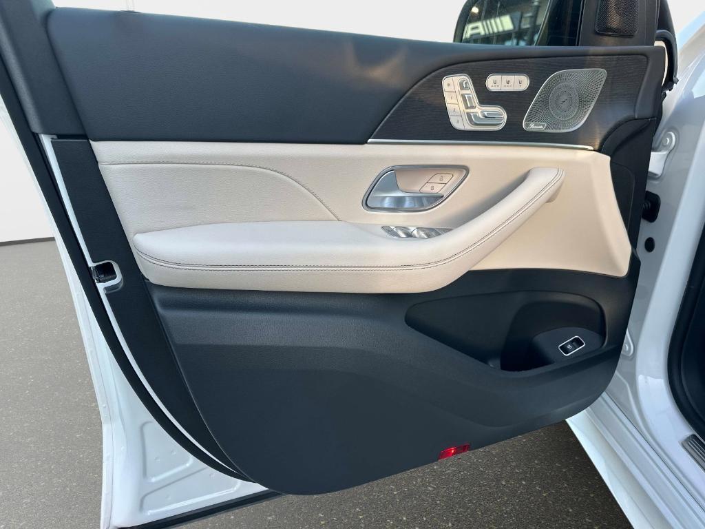 new 2026 Mercedes-Benz GLE 350 car, priced at $74,095