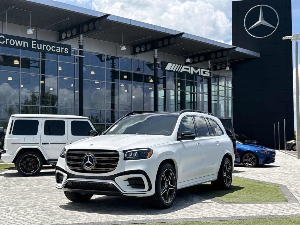new 2026 Mercedes-Benz GLS 450 car, priced at $99,143