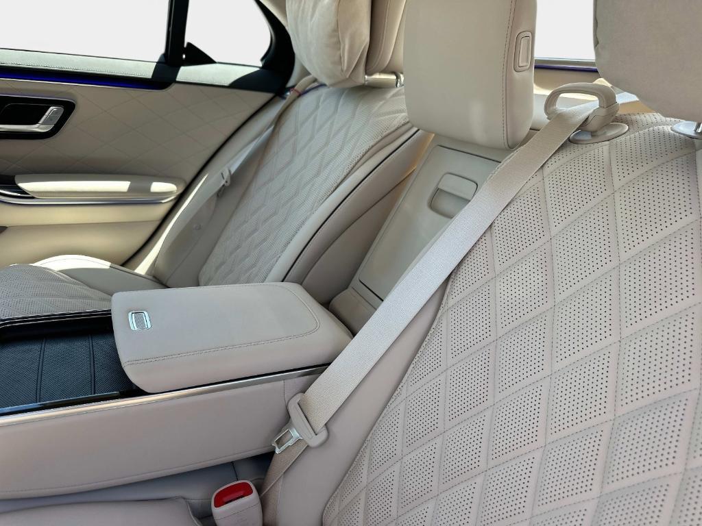 new 2025 Mercedes-Benz S-Class car, priced at $152,150