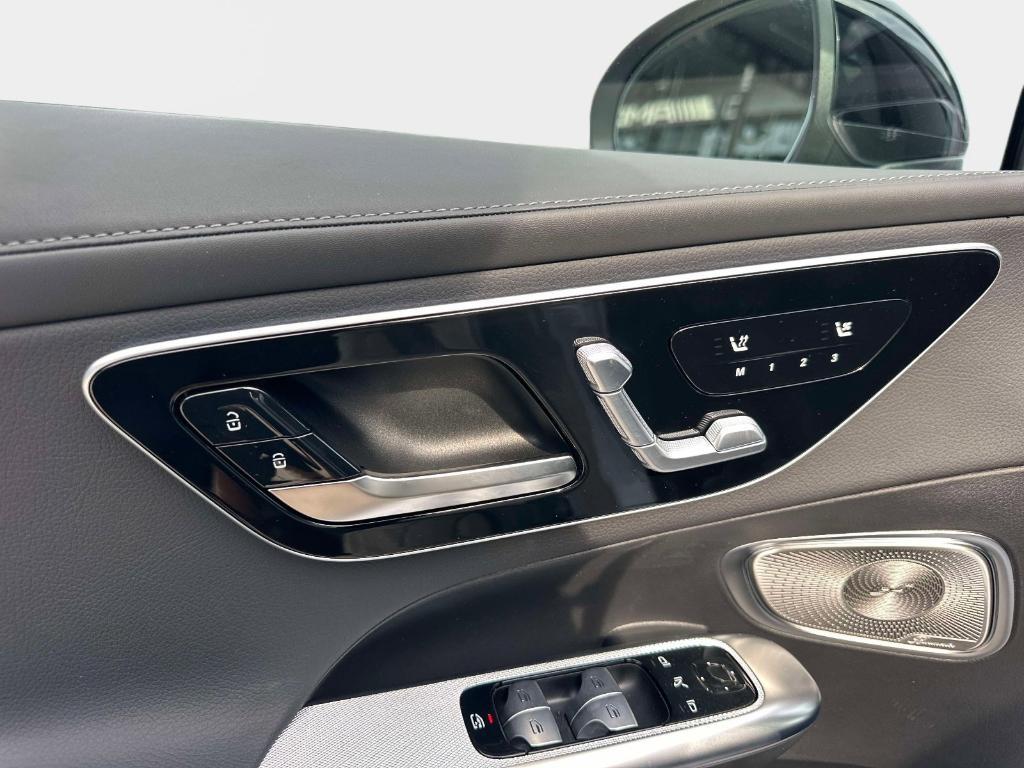 new 2026 Mercedes-Benz GLC 300 car, priced at $61,290