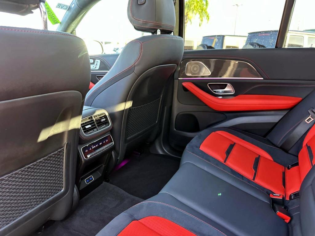 used 2025 Mercedes-Benz AMG GLE 63 car