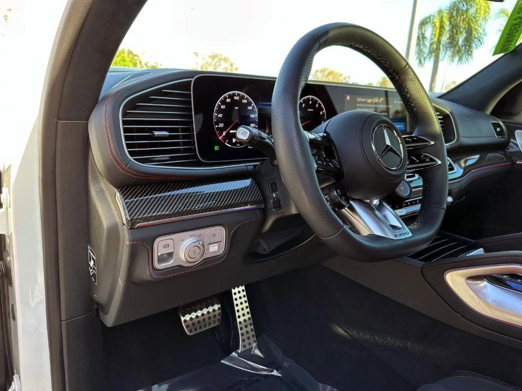 used 2025 Mercedes-Benz AMG GLE 63 car