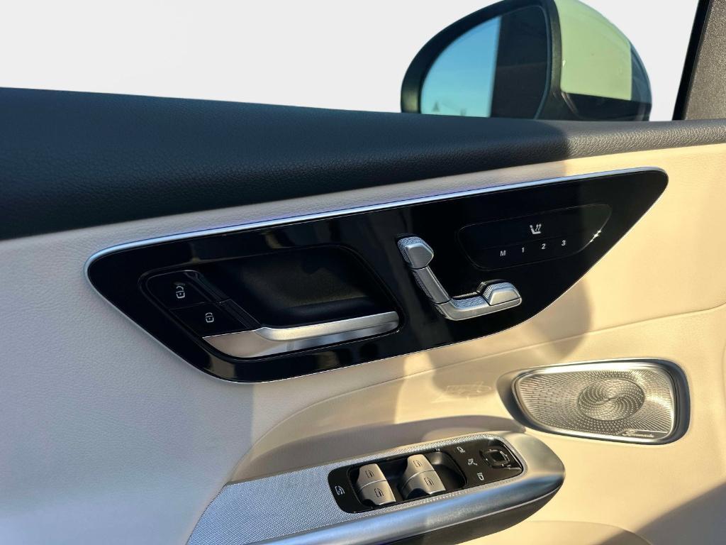 new 2026 Mercedes-Benz GLC 300 car, priced at $59,185