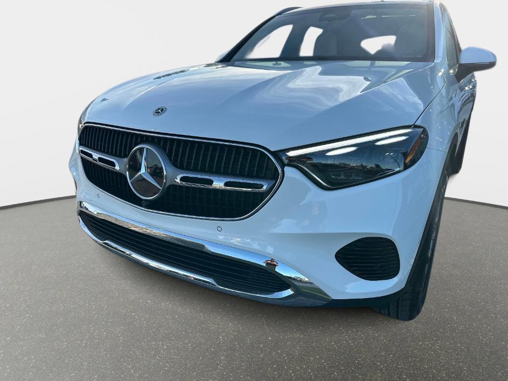 new 2026 Mercedes-Benz GLC 300 car, priced at $59,185