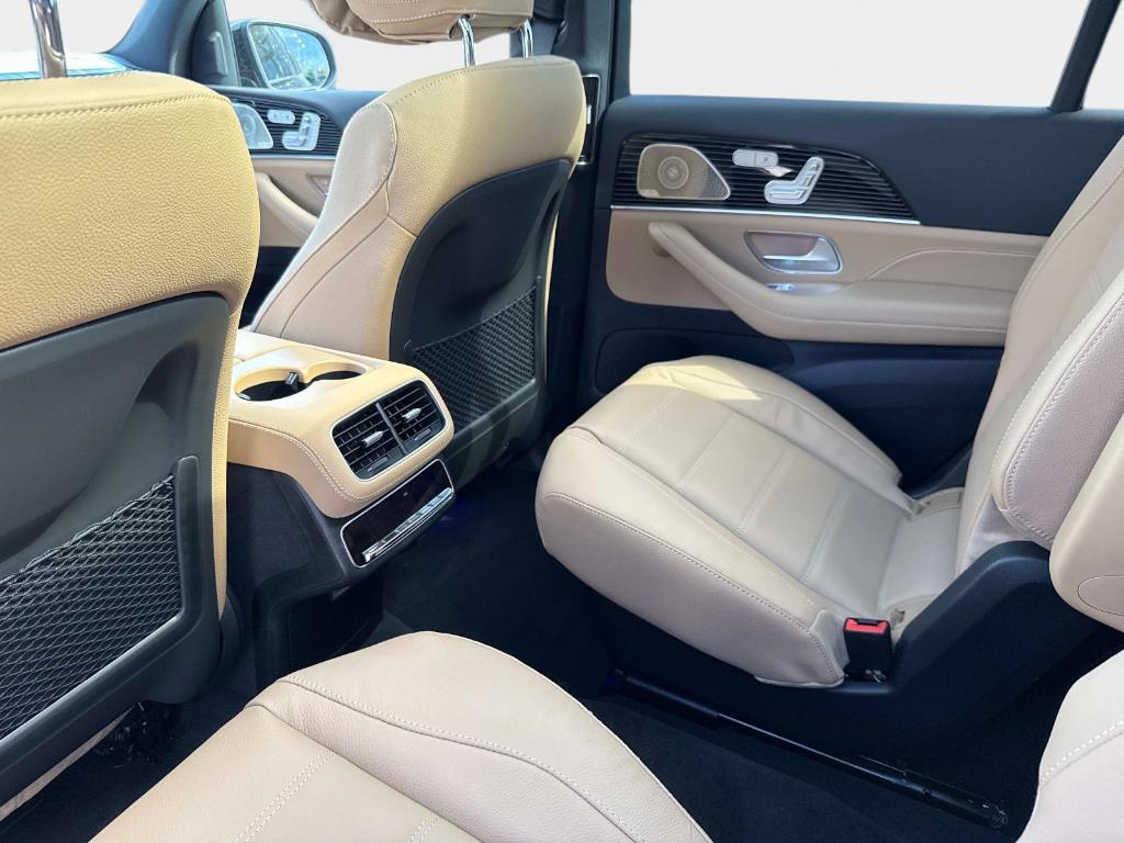 new 2026 Mercedes-Benz GLS 450 car, priced at $107,173