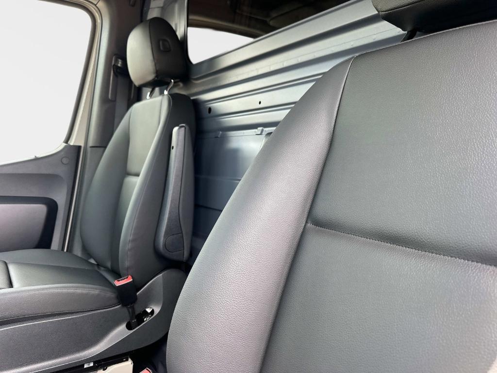 new 2025 Mercedes-Benz Sprinter 3500 car, priced at $76,937