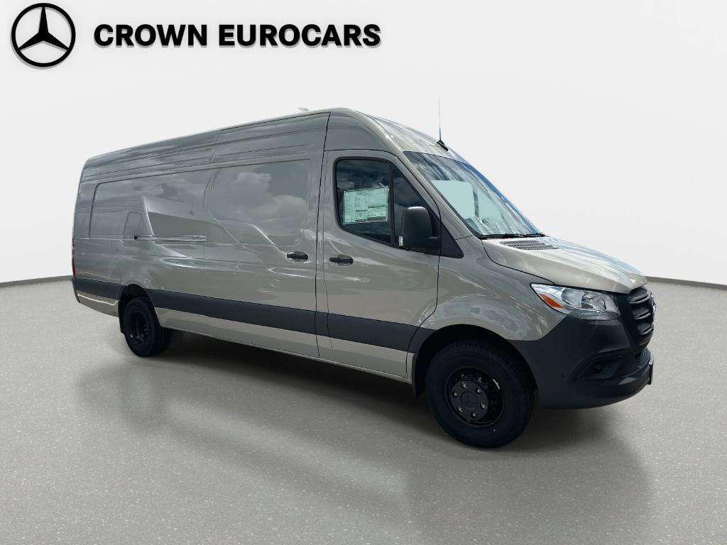 new 2025 Mercedes-Benz Sprinter 3500 car, priced at $76,937