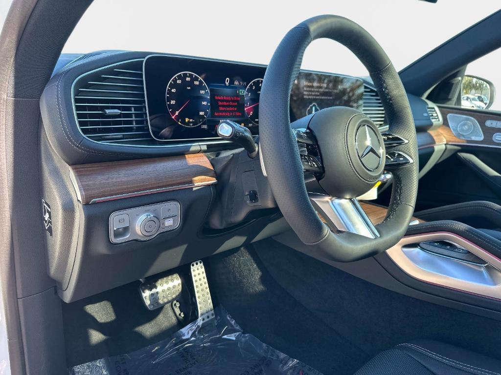 new 2026 Mercedes-Benz GLE 450 car, priced at $89,170