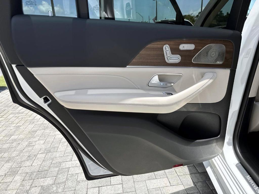 new 2026 Mercedes-Benz GLS 450 car, priced at $103,228